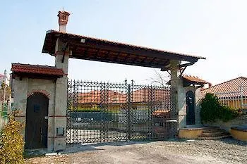 Ester Tagliolo Monferrato